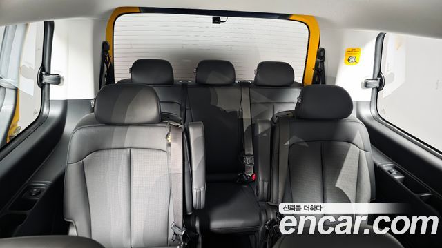 Hyundai Staria L3.5  Kinder Safety Car 11-Seater 2025 — фото 12
