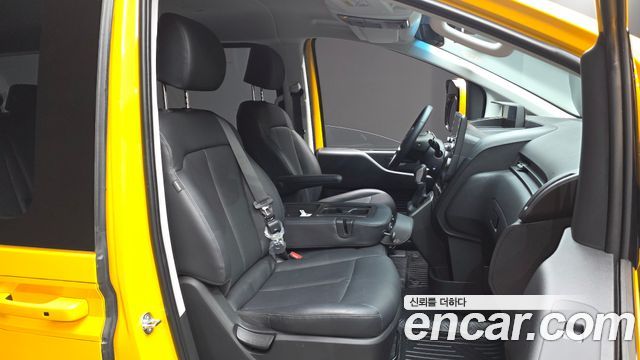 Hyundai Staria L3.5  Kinder Safety Car 11-Seater 2025 — фото 26