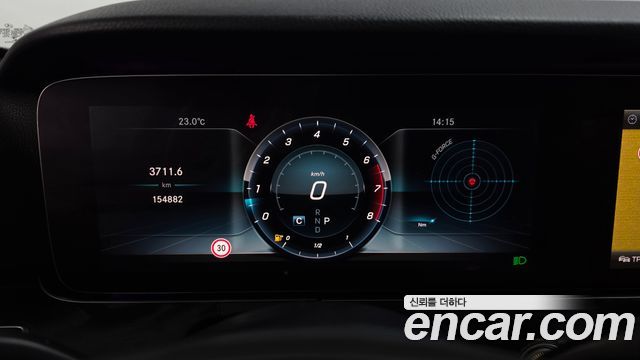 Mercedes-Benz E-Class (W213) E300 Avantgarde 2018 — фото 8