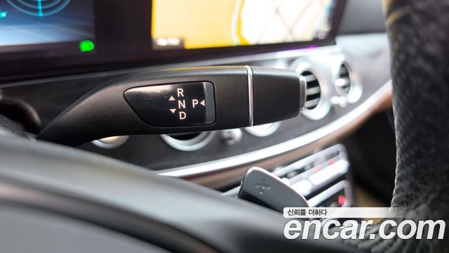 Mercedes-Benz E-Class (W213) E300 Avantgarde 2018 — фото 20
