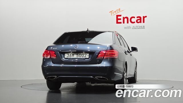 Mercedes-Benz E-Class (W212) E300 4MATIC Avantgarde 2016 — фото 4