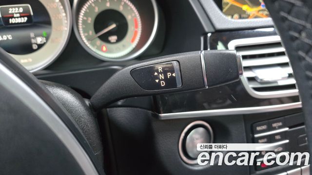 Mercedes-Benz E-Class (W212) E300 4MATIC Avantgarde 2016 — фото 9
