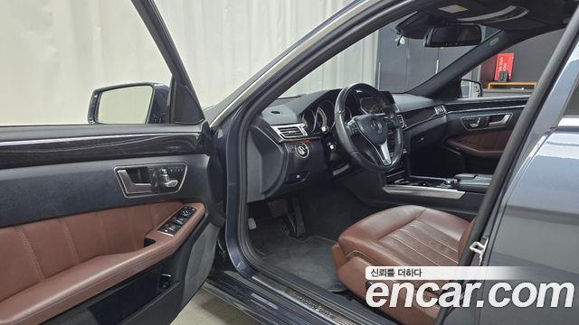 Mercedes-Benz E-Class (W212) E300 4MATIC Avantgarde 2016 — фото 10