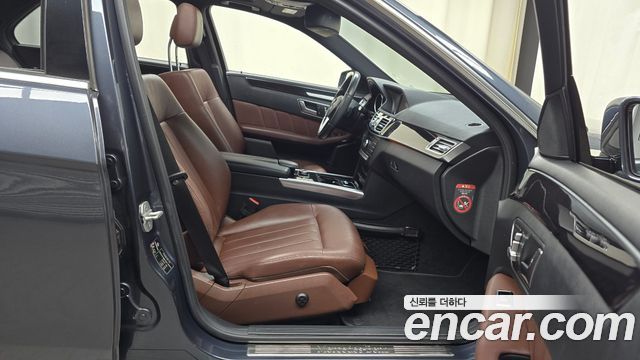 Mercedes-Benz E-Class (W212) E300 4MATIC Avantgarde 2016 — фото 11