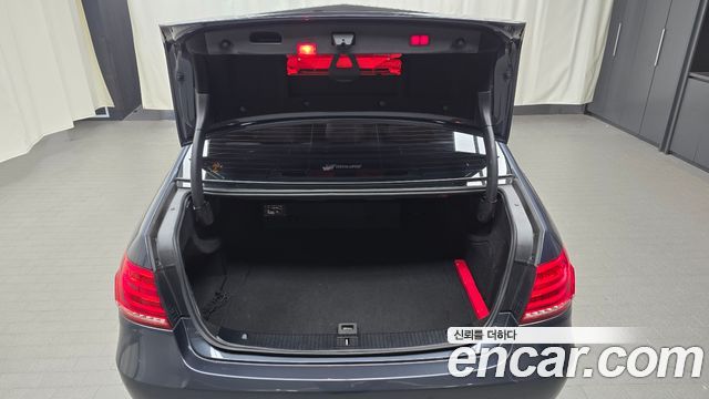 Mercedes-Benz E-Class (W212) E300 4MATIC Avantgarde 2016 — фото 20