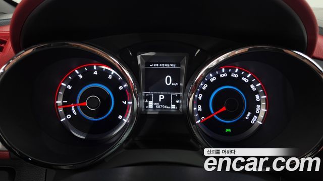 KG Mobility (SsangYong) Tivoli LX 2WD HI-DLX 2016 — фото 8