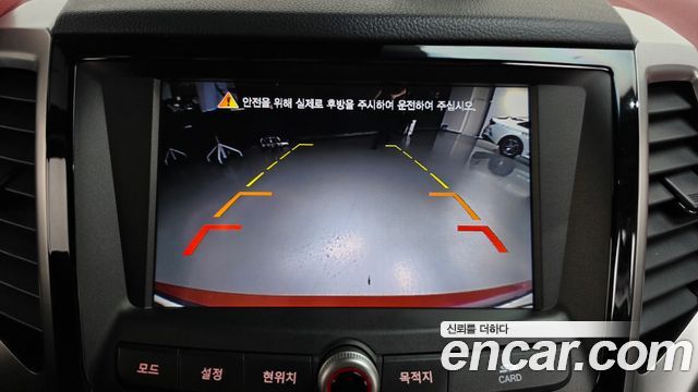 KG Mobility (SsangYong) Tivoli LX 2WD HI-DLX 2016 — фото 15