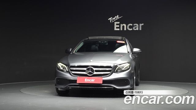Mercedes-Benz E-Class (W213) E300 4MATIC AV Intelligent Drive 2017 — фото 3