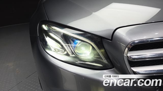 Mercedes-Benz E-Class (W213) E300 4MATIC AV Intelligent Drive 2017 — фото 22