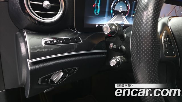 Mercedes-Benz E-Class (W213) E300 4MATIC AV Intelligent Drive 2017 — фото 30