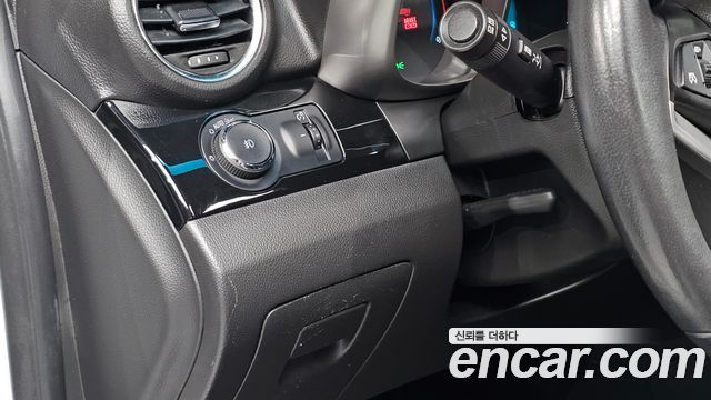 Chevrolet Orlando 2.0 Diesel LTZ Premium 2012 — фото 16
