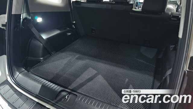 Chevrolet Orlando 2.0 Diesel LTZ Premium 2012 — фото 20