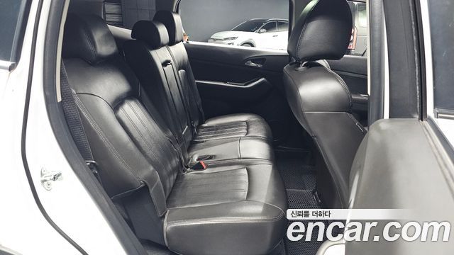 Chevrolet Orlando 2.0 Diesel LTZ Premium 2012 — фото 28
