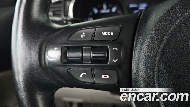 Kia Carnival 9-Seater Noblesse Special 2019 — фото 16
