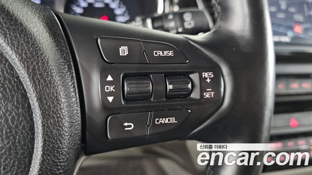 Kia Carnival 9-Seater Noblesse Special 2019 — фото 17