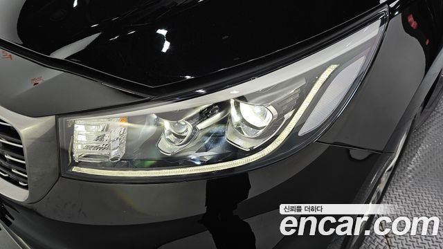 Kia Carnival 9-Seater Noblesse Special 2019 — фото 22