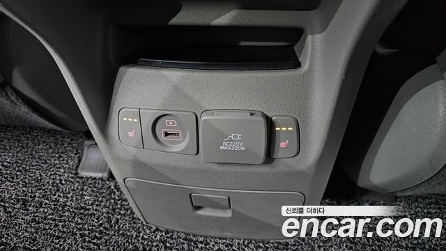 Kia Carnival 9-Seater Noblesse Special 2019 — фото 27