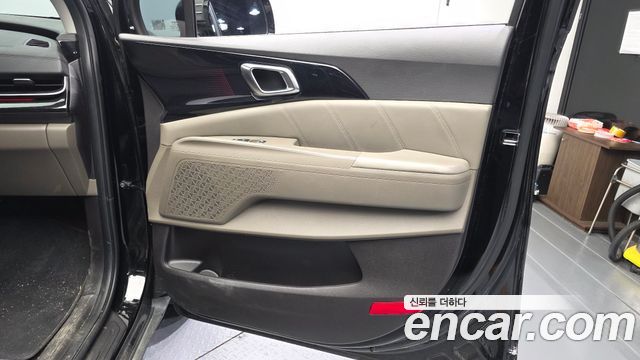 Kia Carnival (IV) Diesel 9-Seater Gravity 2025 — фото 25