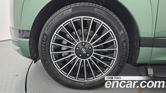 Hyundai Ioniq 9 Performance Type AWD 6-Seater Calligraphy 2025 — фото 5