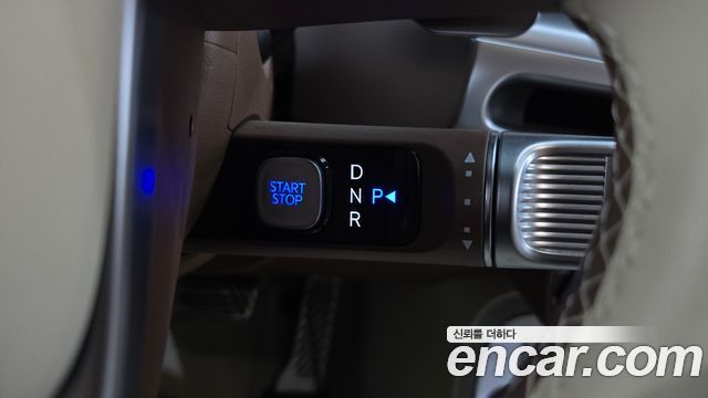 Hyundai Ioniq 9 Performance Type AWD 6-Seater Calligraphy 2025 — фото 9