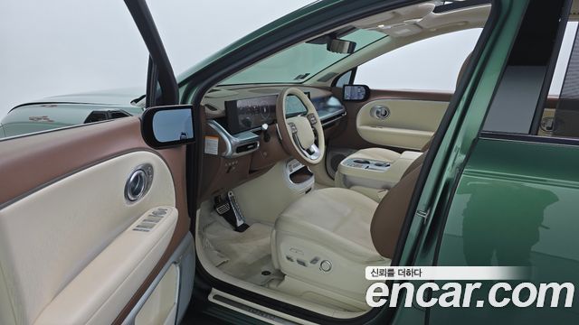 Hyundai Ioniq 9 Performance Type AWD 6-Seater Calligraphy 2025 — фото 10