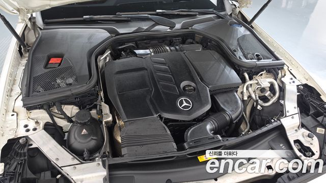 Mercedes-Benz E-Class (W213) E220d Avantgarde 2017 — фото 6