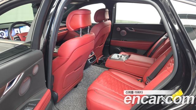 Genesis G80 (RG3) Gasoline 3.5 Turbo AWD 2025 — фото 26