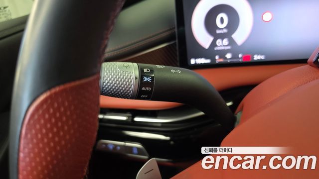 Genesis G80 (RG3) Gasoline 3.5 Turbo AWD 2025 — фото 27
