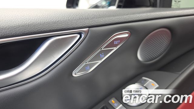 Genesis G80 (RG3) Gasoline 3.5 Turbo AWD 2025 — фото 30