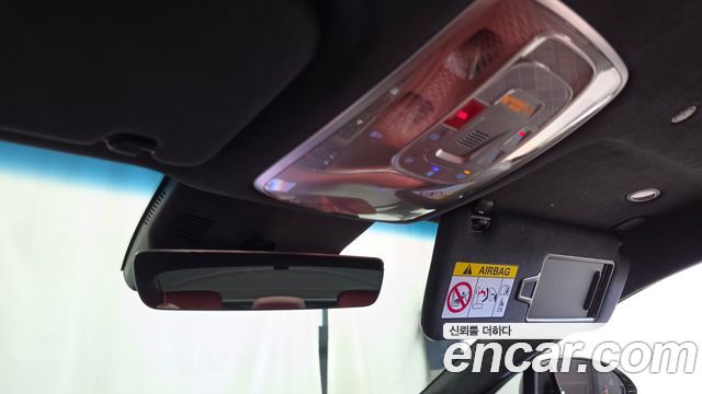 Genesis G80 (RG3) Gasoline 3.5 Turbo AWD 2025 — фото 33