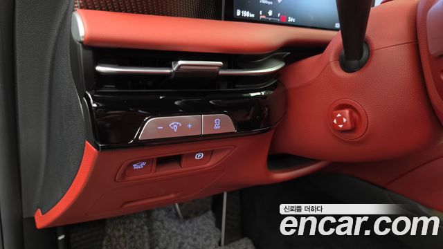 Genesis G80 (RG3) Gasoline 3.5 Turbo AWD 2025 — фото 34