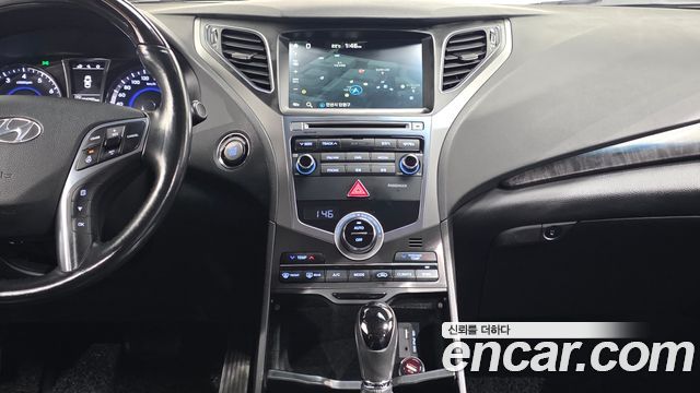 Hyundai Grandeur (HG) HG240 Modern 2015 — фото 15