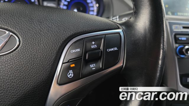 Hyundai Grandeur (HG) HG240 Modern 2015 — фото 19