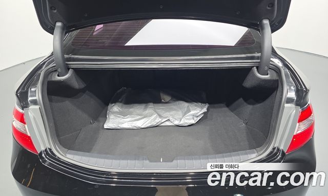 Hyundai Grandeur (HG) HG240 Modern 2015 — фото 20