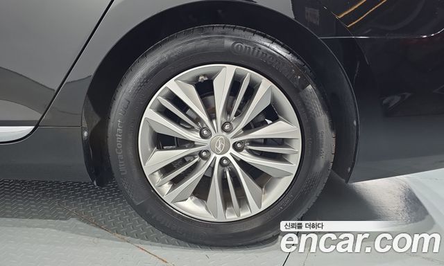 Hyundai Grandeur (HG) HG240 Modern 2015 — фото 21