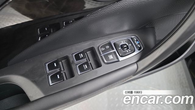 Hyundai Grandeur (HG) HG240 Modern 2015 — фото 33