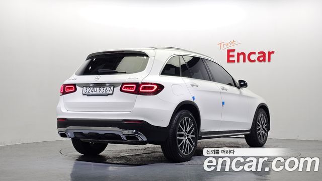 Mercedes-Benz GLC-Class (X253) GLC300 4MATIC 2020 — фото 2