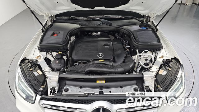 Mercedes-Benz GLC-Class (X253) GLC300 4MATIC 2020 — фото 6