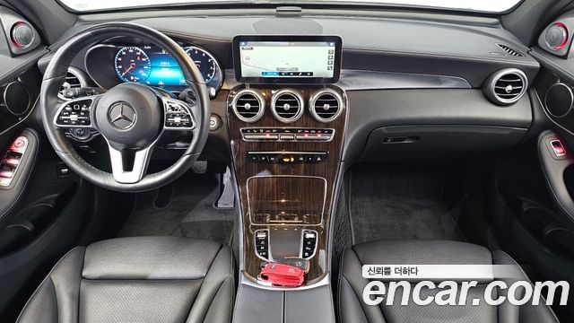 Mercedes-Benz GLC-Class (X253) GLC300 4MATIC 2020 — фото 7