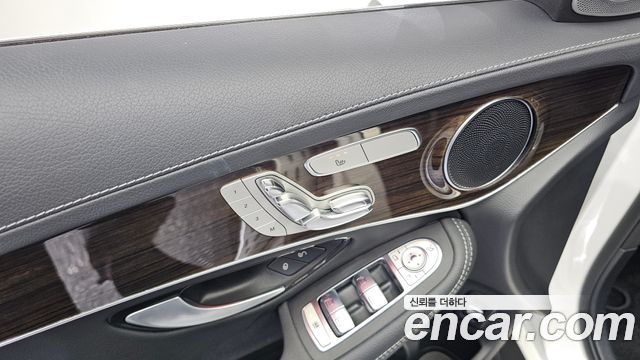 Mercedes-Benz GLC-Class (X253) GLC300 4MATIC 2020 — фото 14