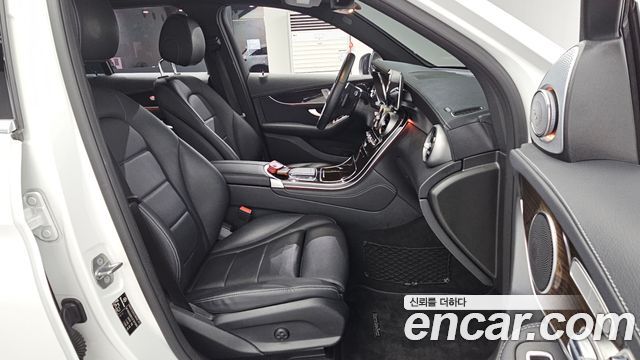 Mercedes-Benz GLC-Class (X253) GLC300 4MATIC 2020 — фото 26