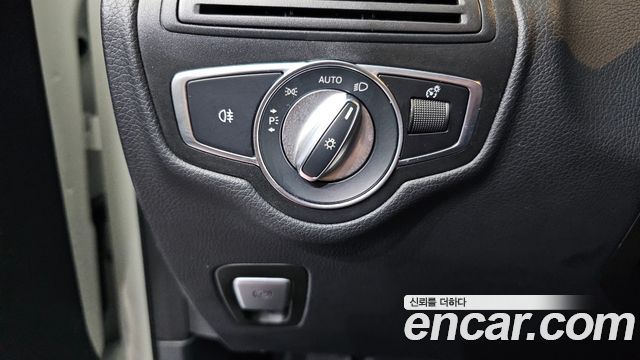 Mercedes-Benz GLC-Class (X253) GLC300 4MATIC 2020 — фото 27