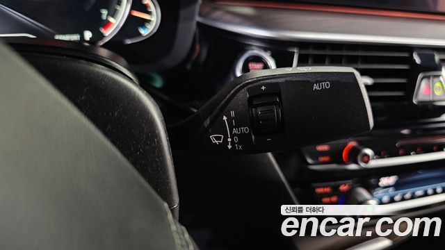 BMW 5 Series (G30) 530i xDrive M Sport Package Plus 2017 — фото 20