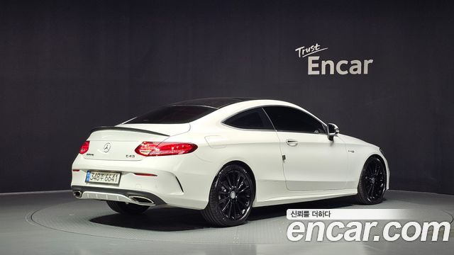 Mercedes-Benz C-Class (W205) C200 Coupe 2016 — фото 2