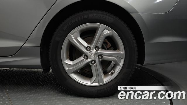 Hyundai Sonata New Rise 2.0 Smart Choice 2019 — фото 21