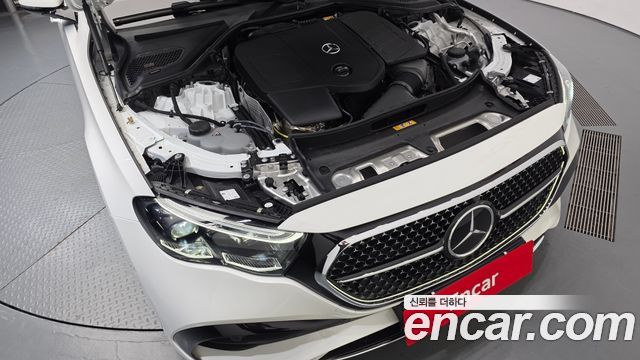 Mercedes-Benz E-Class (W214) E300 4MATIC AMG Line 2026 — фото 6