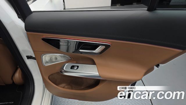 Mercedes-Benz E-Class (W214) E300 4MATIC AMG Line 2026 — фото 25