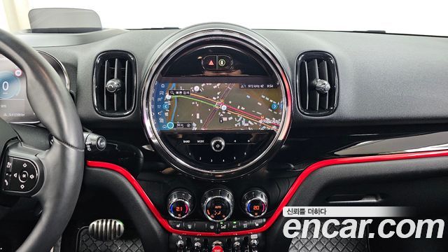 MINI Cooper S Countryman JCW Launch Pack 2nd Gen 2023 — фото 14