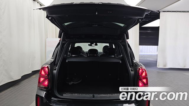 MINI Cooper S Countryman JCW Launch Pack 2nd Gen 2023 — фото 20