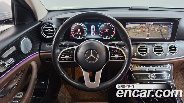 Mercedes-Benz E-Class (W213) E300 4MATIC Avnatgarde 2019 — фото 13
